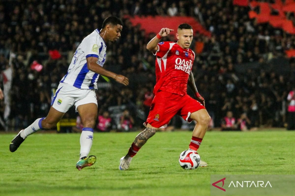 Analisis Pertandingan Persib vs Borneo FC di BRI SuperLeague: Prediksi dan Tantangan