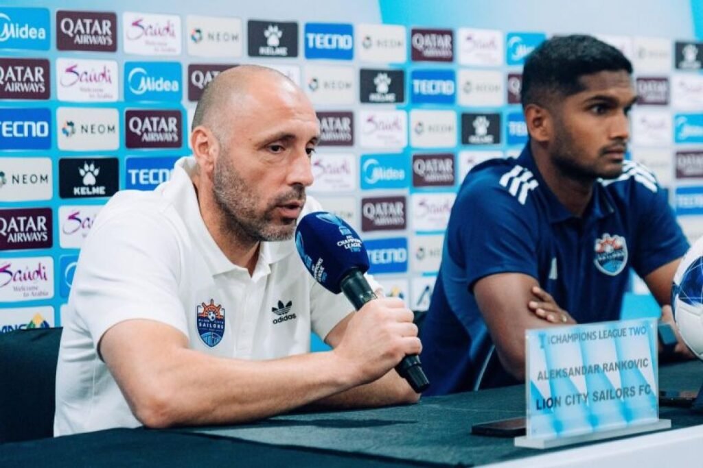 Alternatif judul: "Aleksandar Rankovic Yakin Persib Bandung Bisa Memperberat Perjuangan LCS